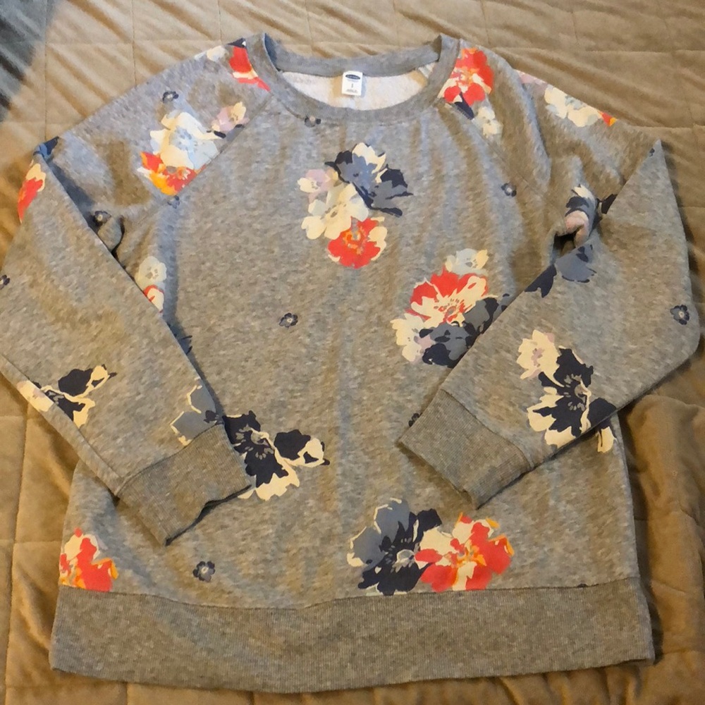 Sweatshirt with floral print